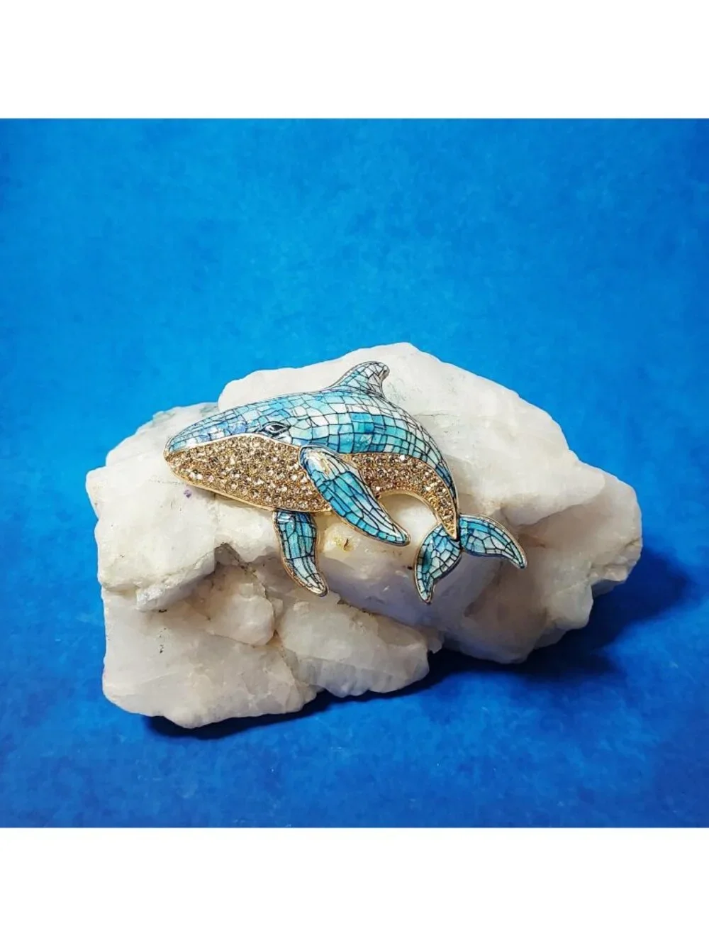 Stunning Blue Gold Whale